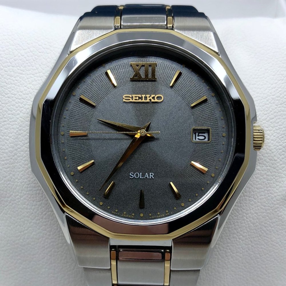 Vintage Restored Seiko Solar Men's Watch with Full Bracelet SNE166